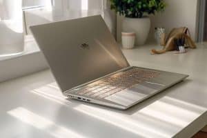 Comment choisir un ordinateur portable performant pour vos besoins quotidiens